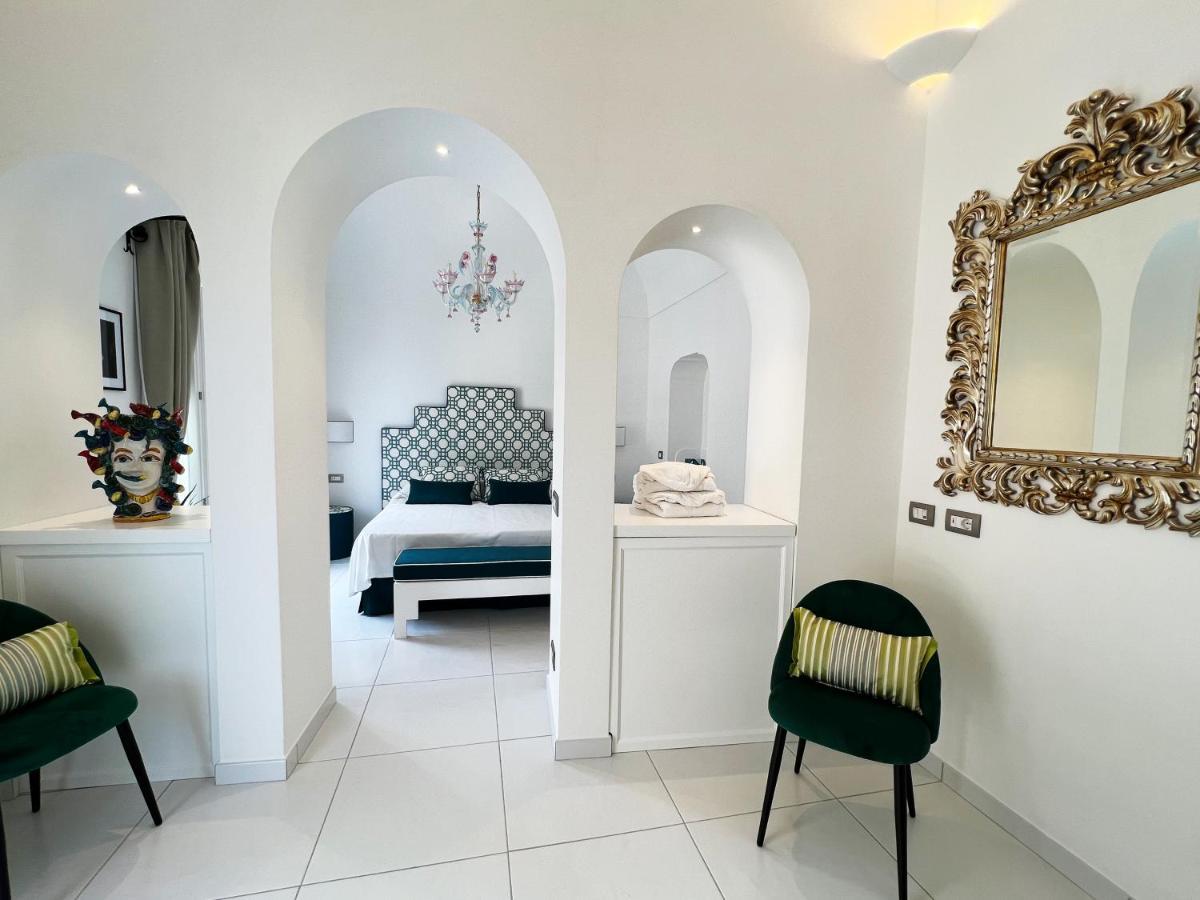 Milky Suites Positano Buitenkant foto